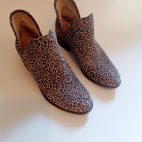 Lucky Brand Baley 2 Leopard Print Ankle Bootie Size 5 M - Picture 6 of 6
